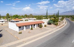 921 S Abrego Drive, Green Valley, AZ 85614