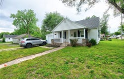 123 N Grand Avenue, Eldon, MO 65026