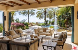 10066 Cielo Dr, Beverly Hills, CA 90210