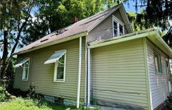 177 E Tuscarawas Avenue, Barberton, OH 44203