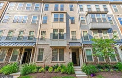 613 PERCY PLACE, MANASSAS PARK, VA 20111