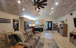 1310 Kansas Ave, Phillipsburg, KS 67661