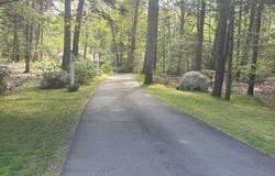 117 N Saddle Ridge, Simsbury, CT 06092