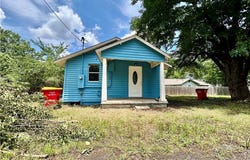 705 Commerce  ST, Morrilton, AR 72110