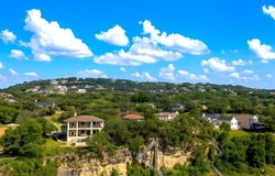 22000 Briarcliff DR, Spicewood, TX 78669