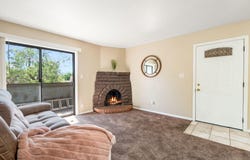 243 La Vida Nueva Del Oeste SW, Albuquerque, NM 87105