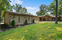 2402 Ripley Route A, Doniphan, MO 63935