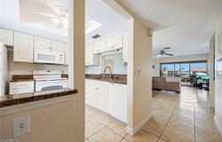 3813 SE 11th Place, Cape Coral, FL 33904