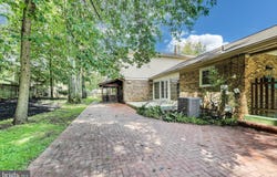 8215 BRIAR CREEK DRIVE, ANNANDALE, VA 22003