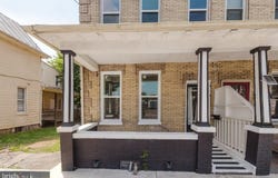 315 S QUEEN STREET, MARTINSBURG, WV 25401