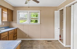 902 Diane Avenue, Erwin, TN 37650
