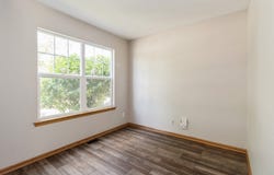 5805 Sterling Trace, Des Moines, IA 50320