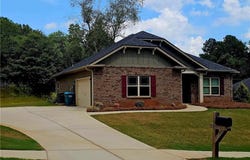30 Forest Bend Dr, Jefferson, GA 30549