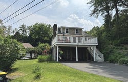 280 Holtshire Rd, Orange, MA 01364