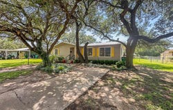 402 S Williams Street, Hamilton, TX 76531
