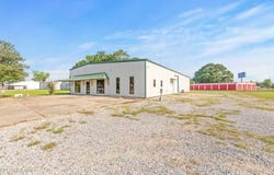 221 Four Park Road, Lafayette, LA 70507