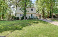 405 Abbey Road, Peachtree City, GA 30269
