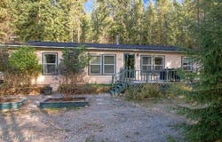 315 Old Homestead Rd, Careywood, ID 83809