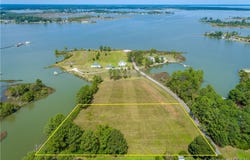 Severn Wharf Road, Hayes, VA 23072