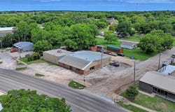 300 N Broad Street, Saint Jo, TX 76265