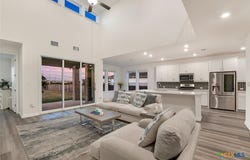 737 Leeward Pass, Leander, TX 78641
