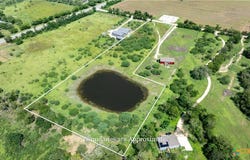 3837 Callihan Road, Luling, TX 78648