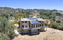 24050 Jacaranda Drive, Tehachapi, CA 93561