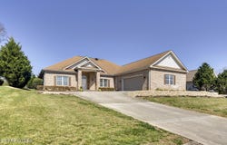 124 Santee Way, Loudon, TN 37774