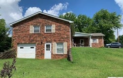 1739 Vernon Road, Hestand, KY 42151