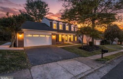 6121 WINNEPEG Drive, BURKE, VA 22015