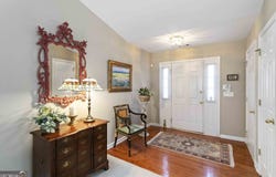 10050 Lauren Hall, Alpharetta, GA 30022