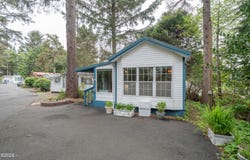 3700 N Hwy 101, Depoe Bay, OR 97341