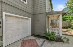 835 Blackberry Lane, Ashland, OR 97520