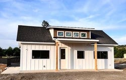 111 Golf View Drive, Eagle Point, OR 97524
