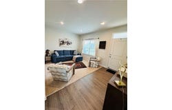 6016 Ivory Dr Drive, Farmington, NY 14425
