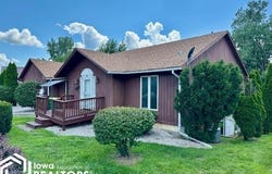 1612 Dogwood Drive, Fairfield, IA 52556