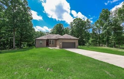 1090 Whispering Oak, Redfield, AR 72132