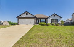85 Old Glory Way, Fort Mitchell, AL 36856