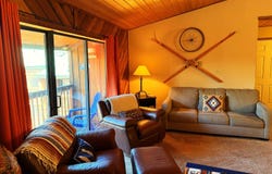10 Jackson Hole Rd, Angel Fire, NM 87710-0169