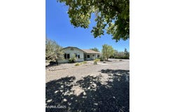 2819 Squires Street, Minden, NV 89423