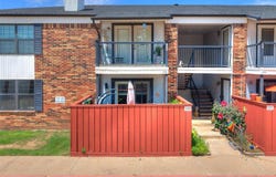 3003 River Oaks Drive, Norman, OK 73072