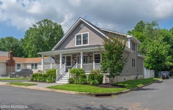 35 Mercer Avenue, Port Monmouth, NJ 07758
