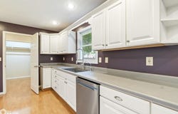 604 10Th Street SE, Orange City, IA 51041