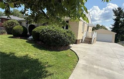 106 Eleanor Street, Mingo Junction, OH 43938