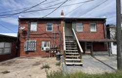 17 W 4Th Street, Atlantic, IA 50022