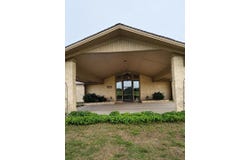 1317 E Centennial, Enid, OK 73701