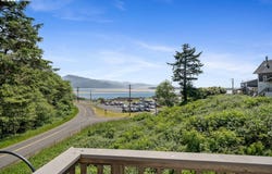 1980 SPYGLASS Ct, Tillamook, OR 97141