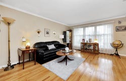 21 Oxford Road, Massapequa, NY 11758