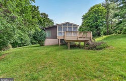 2748 BENNIES HILL RD, MIDDLETOWN, MD 21769