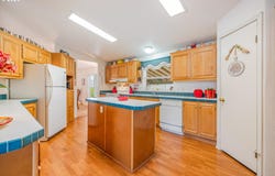 900 NE FRANCIS Ave, Gresham, OR 97030
